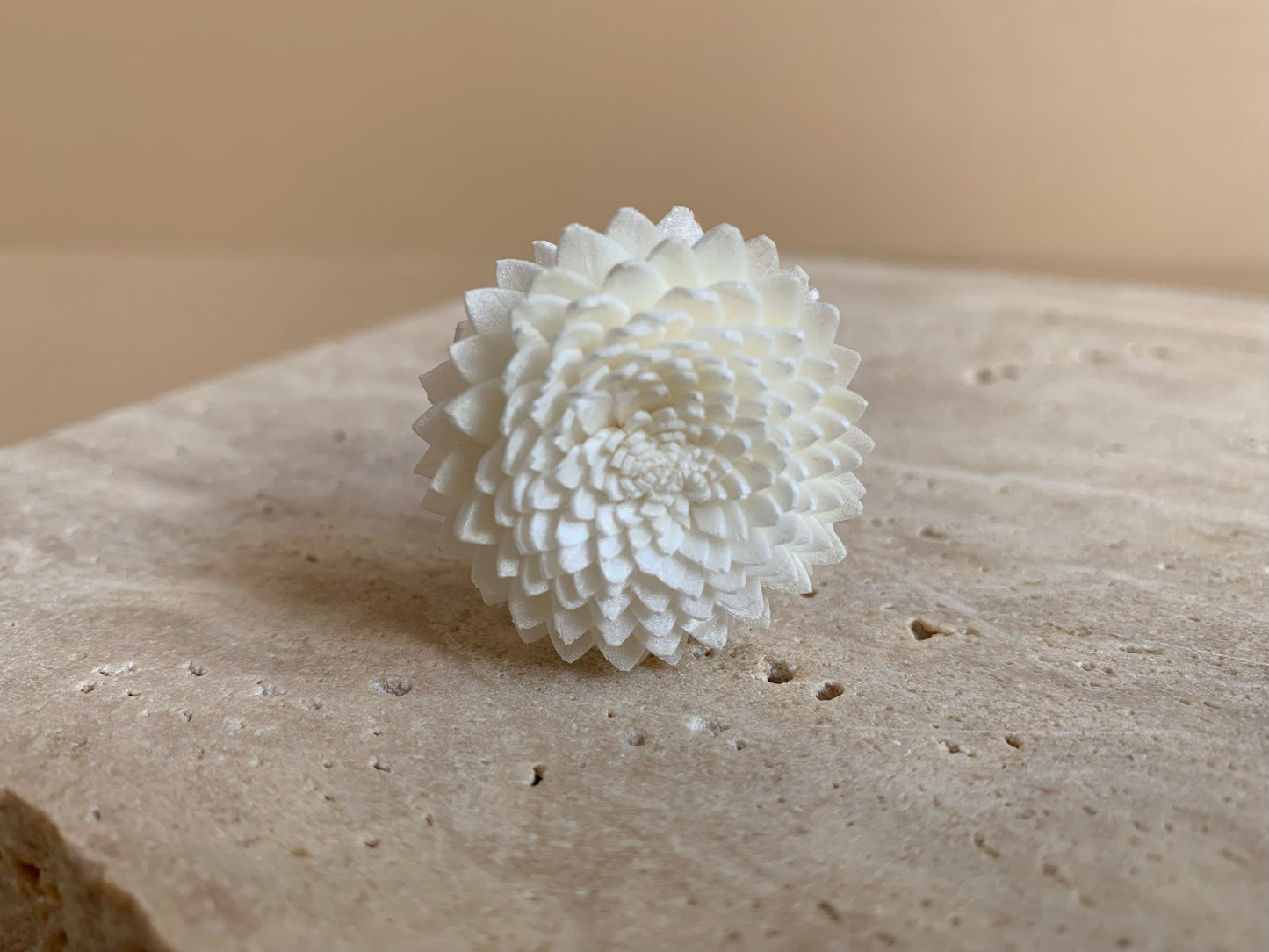 3cm white chrysanthemum ask about wholesale